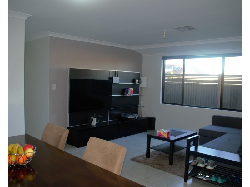 26 Shimmer Street, Wellard WA 6170