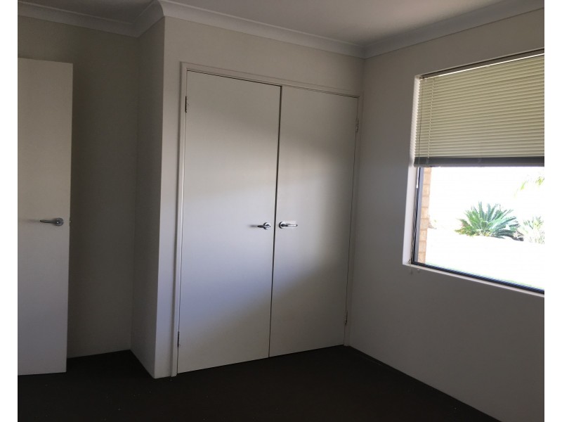 3 Stradbroke Road, Secret Harbour WA 6173