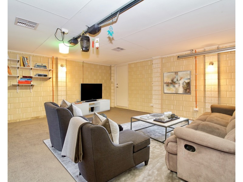 61 Cottesloe Crescent, Secret Harbour WA 6173