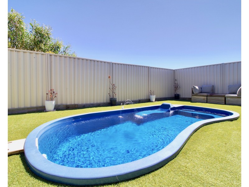 61 Cottesloe Crescent, Secret Harbour WA 6173