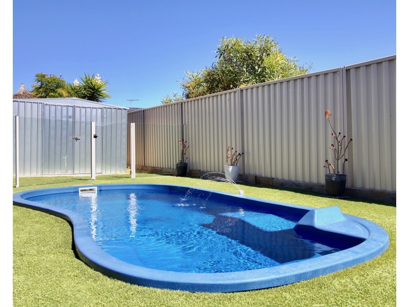 61 Cottesloe Crescent, Secret Harbour WA 6173