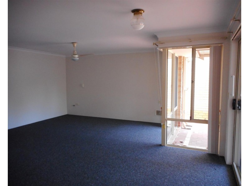 7/16-18 Inverness Court, Cooloongup WA 6168