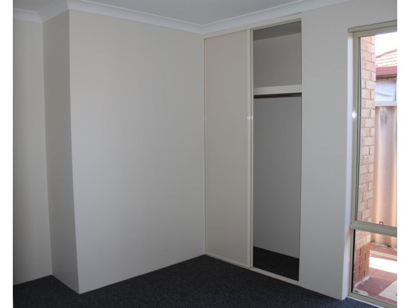 7/16-18 Inverness Court, Cooloongup WA 6168