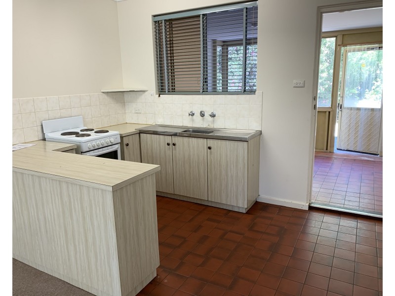 102B Gloucester Crescent, Shoalwater WA 6169