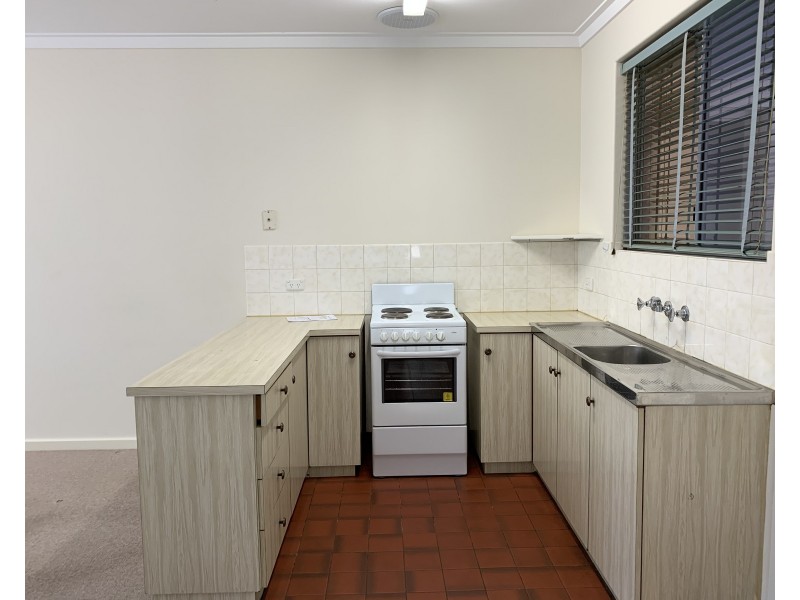 102B Gloucester Crescent, Shoalwater WA 6169