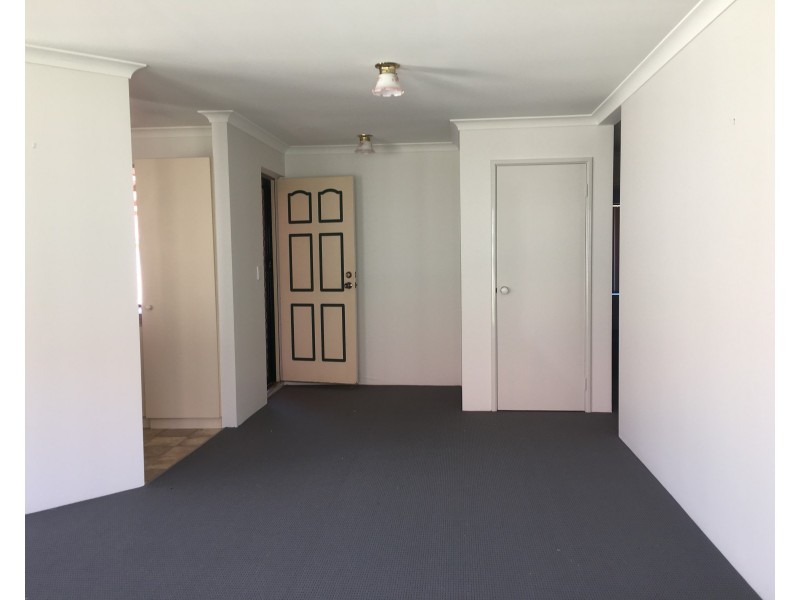 11/10 Nabberu Loop, Cooloongup WA 6168