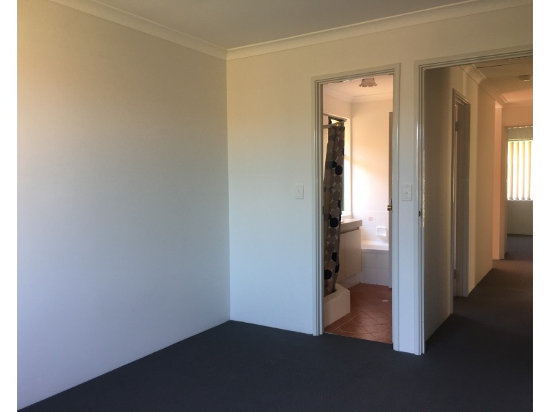 11/10 Nabberu Loop, Cooloongup WA 6168