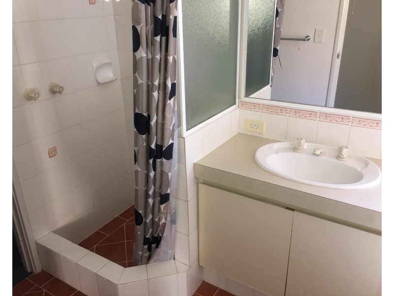 11/10 Nabberu Loop, Cooloongup WA 6168