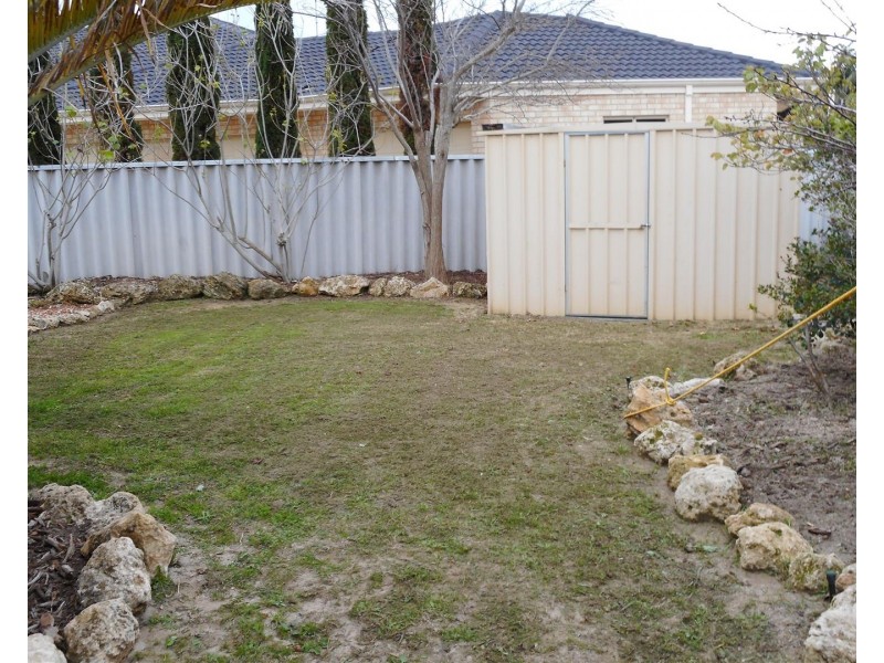 13 Galway Gardens, Warnbro WA 6169