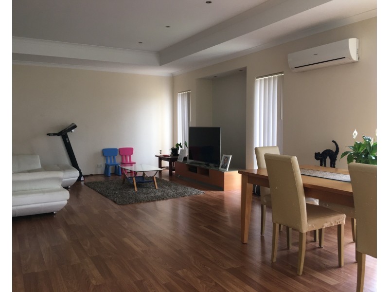 142 Harrington Waters Drive, Waikiki WA 6169