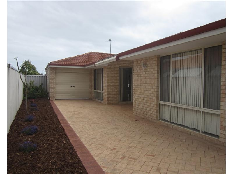 41 Alora Drive, Port Kennedy WA 6172
