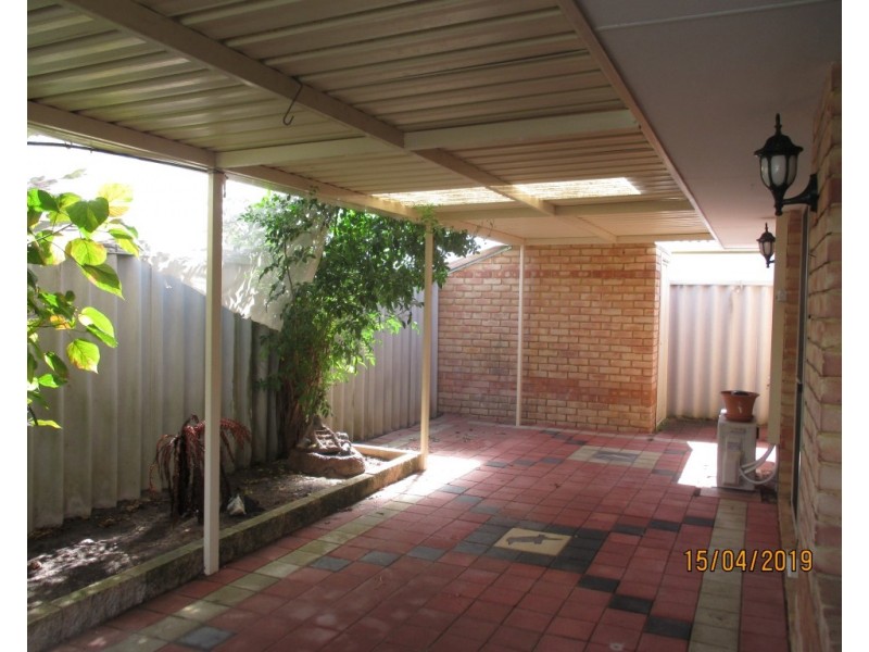 3/8 Dowling Street, Rockingham WA 6168