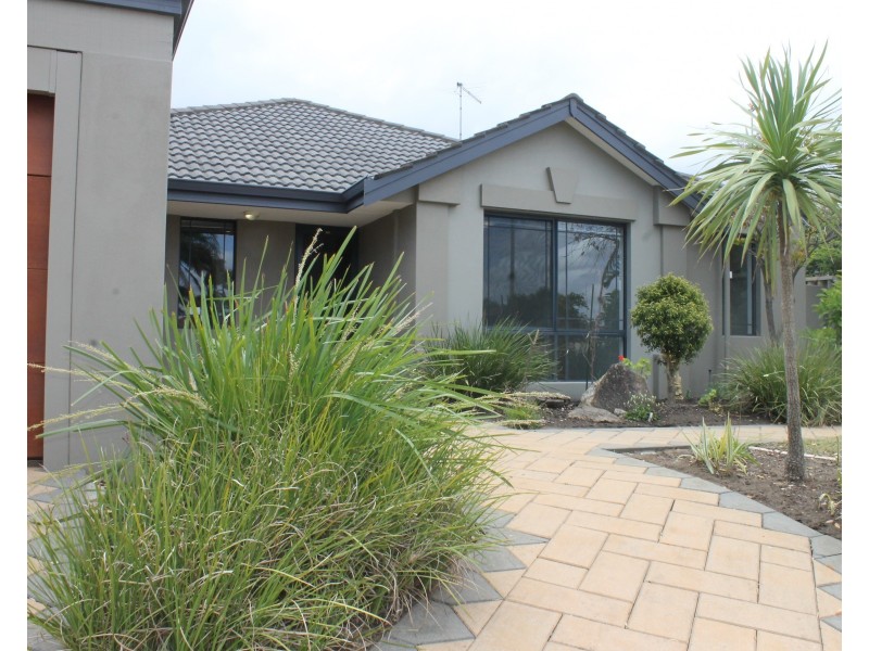 48 Grand Ocean Boulevard, Port Kennedy WA 6172