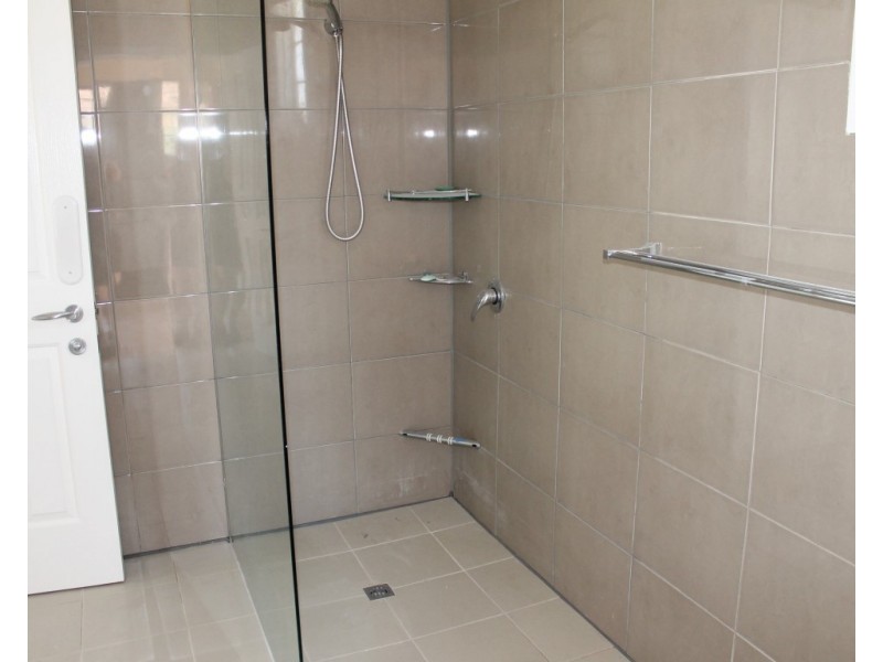 28 Grover Way, Medina WA 6167