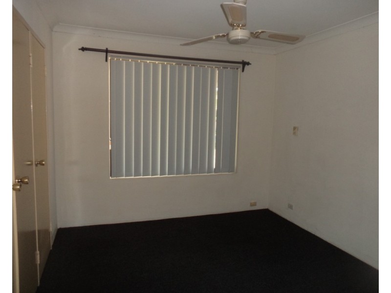 22 Cimbor Way, Parmelia WA 6167