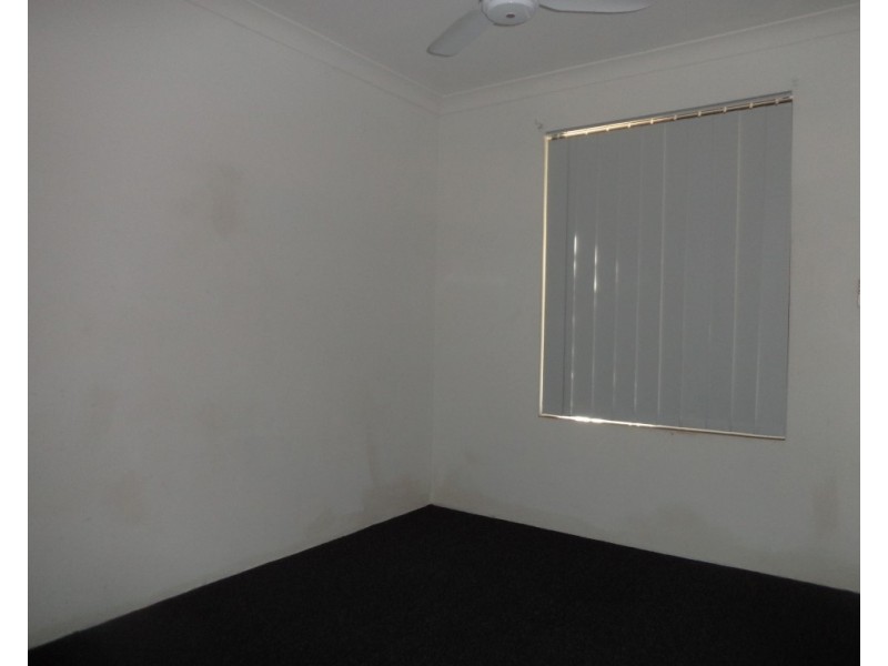 22 Cimbor Way, Parmelia WA 6167