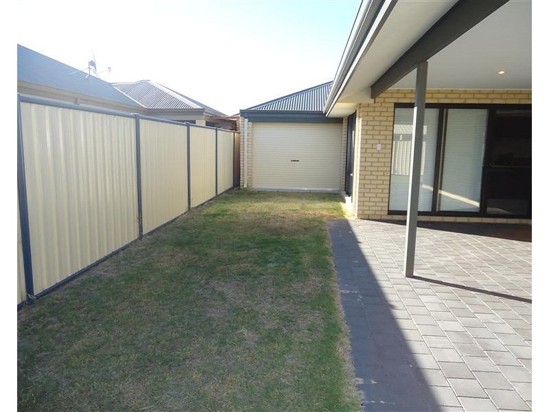 13 Cottesloe Crescent, Secret Harbour WA 6173