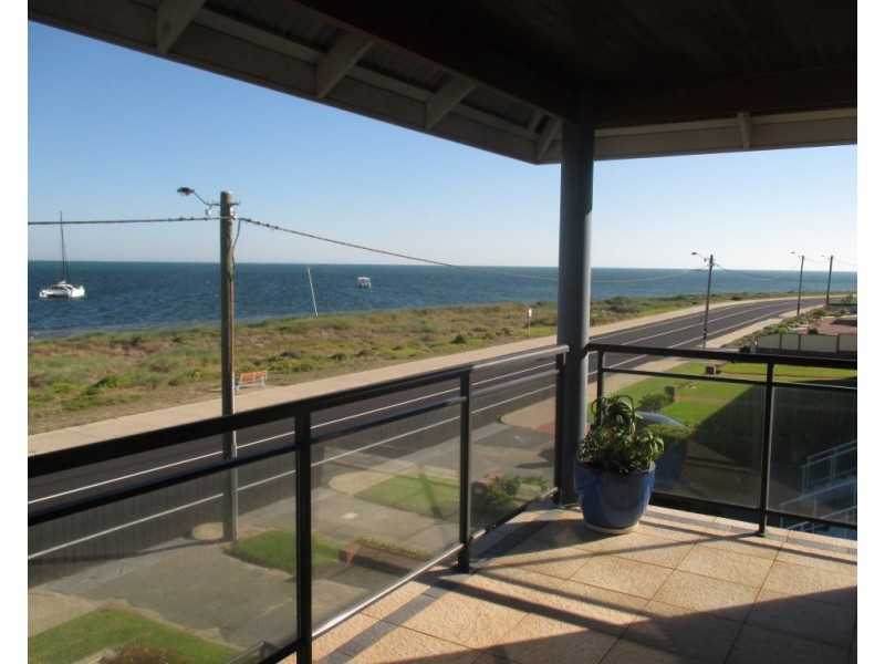 190 Arcadia Drive, Shoalwater WA 6169