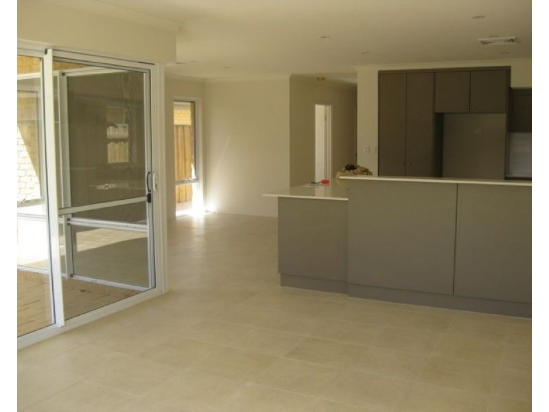 67 Weymouth Boulevard, Quinns Rocks WA 6030