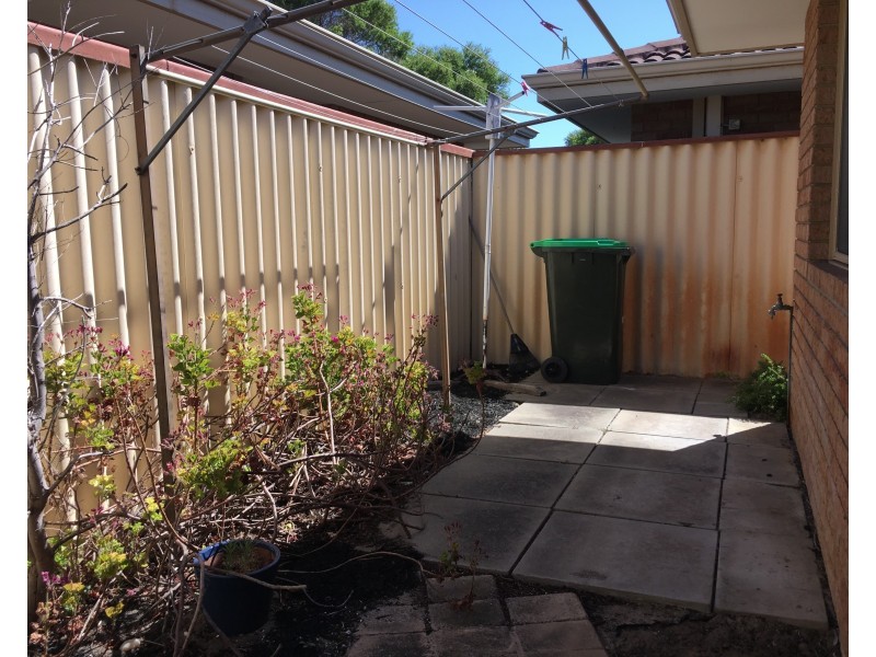 15/18 Hefron Street, Rockingham WA 6168