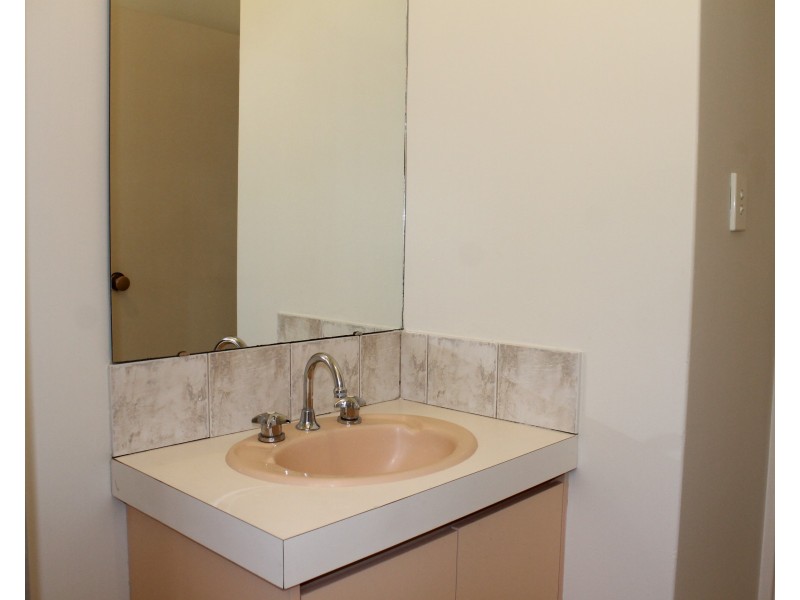 13 Parkland Drive, Warnbro WA 6169