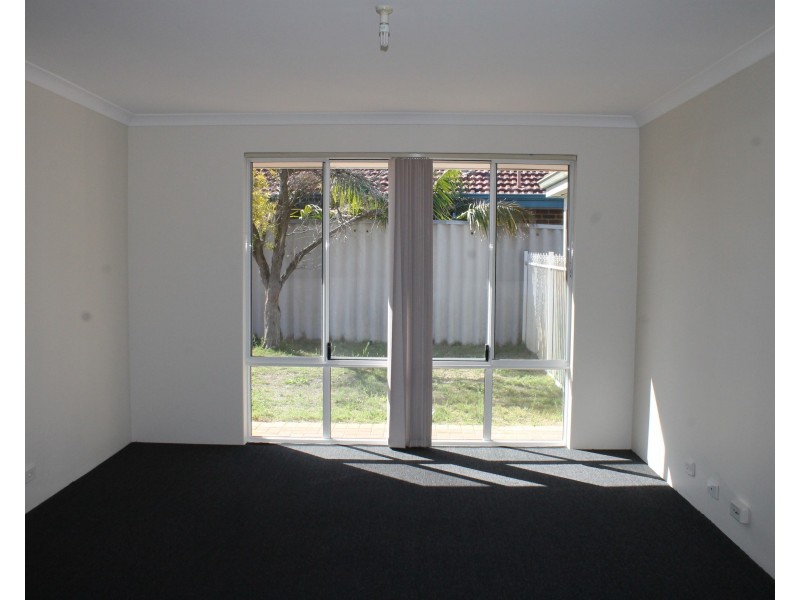 94 Grand Ocean Boulevard, Port Kennedy WA 6172