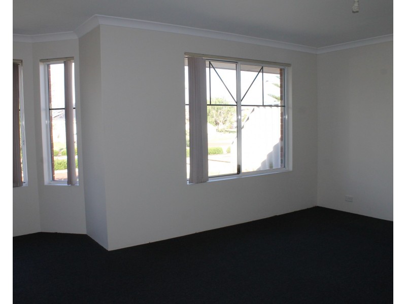 94 Grand Ocean Boulevard, Port Kennedy WA 6172