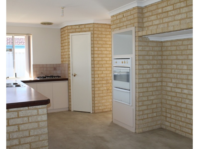 94 Grand Ocean Boulevard, Port Kennedy WA 6172