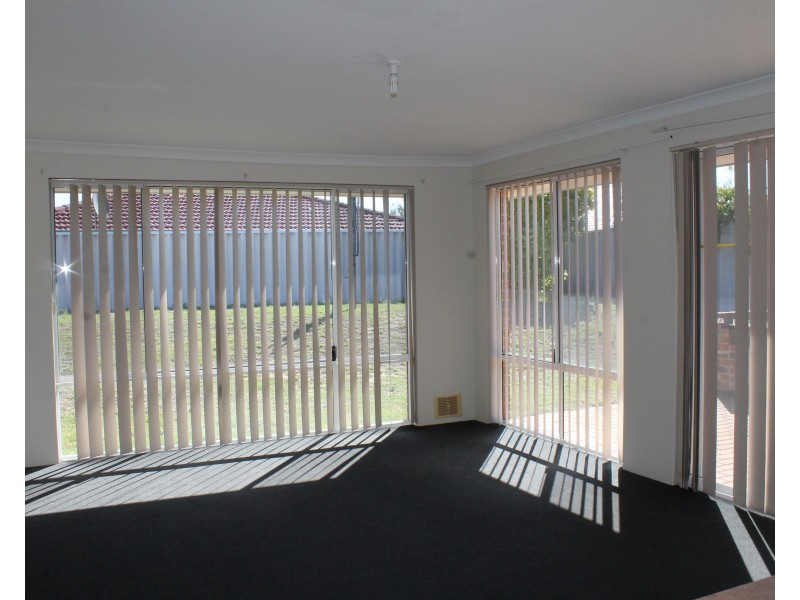 94 Grand Ocean Boulevard, Port Kennedy WA 6172