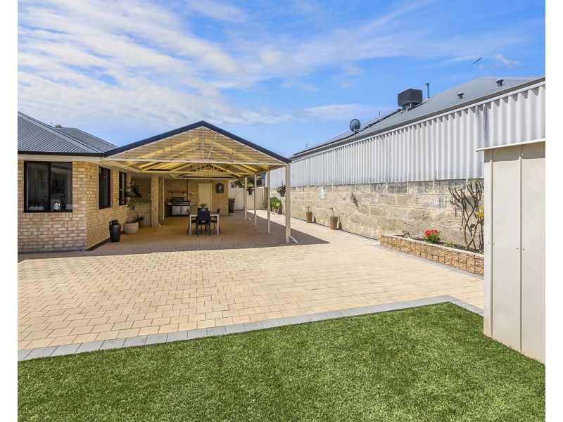 40 Harmony Parade, Singleton WA 6175
