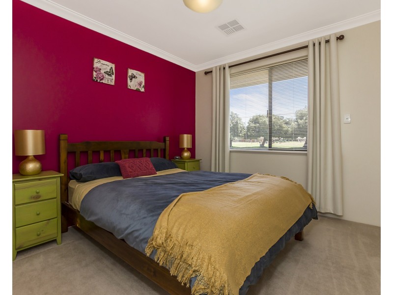 40 Harmony Parade, Singleton WA 6175