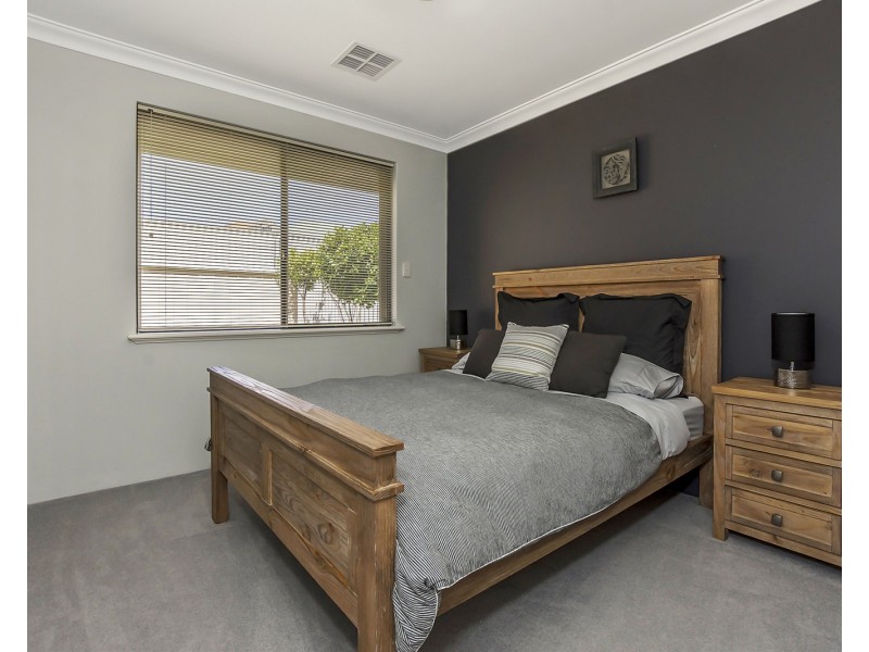 40 Harmony Parade, Singleton WA 6175