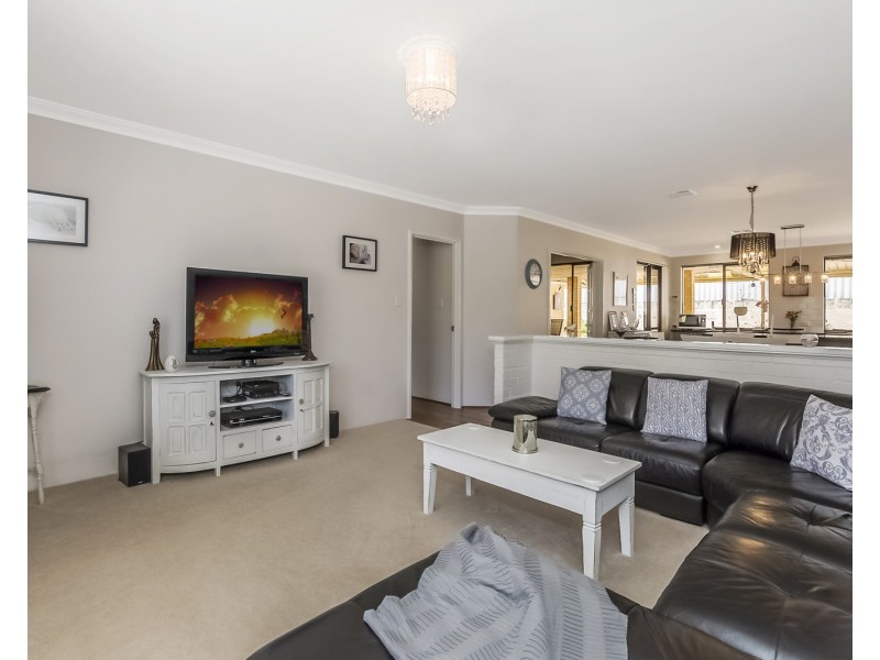 40 Harmony Parade, Singleton WA 6175