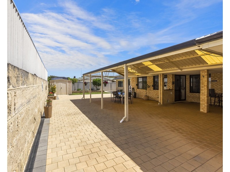 40 Harmony Parade, Singleton WA 6175