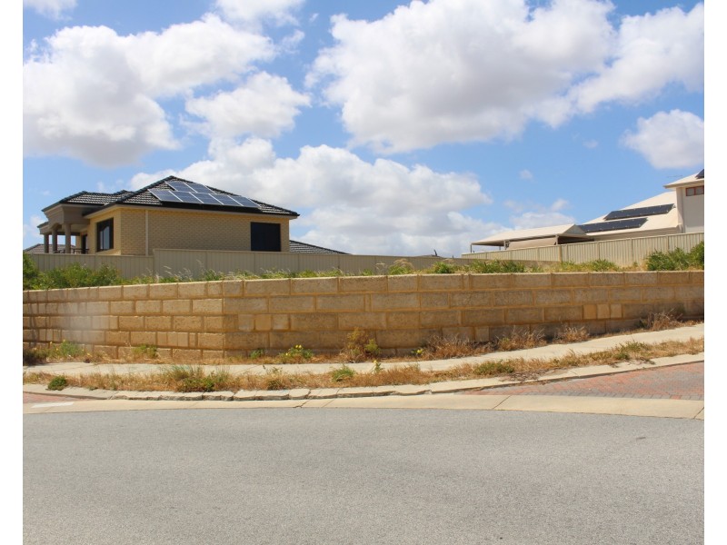 46  Bancoura Parkway, Secret Harbour WA 6173