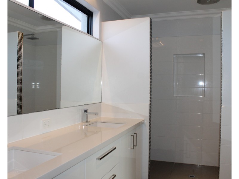 19 Turtles Bend, Secret Harbour WA 6173