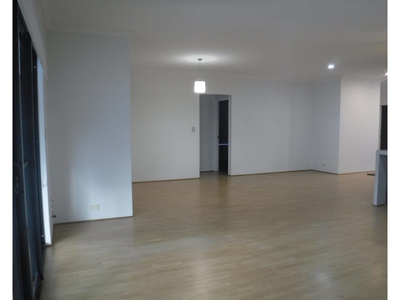 39 Oceanrunner Boulevard, Shoalwater WA 6169