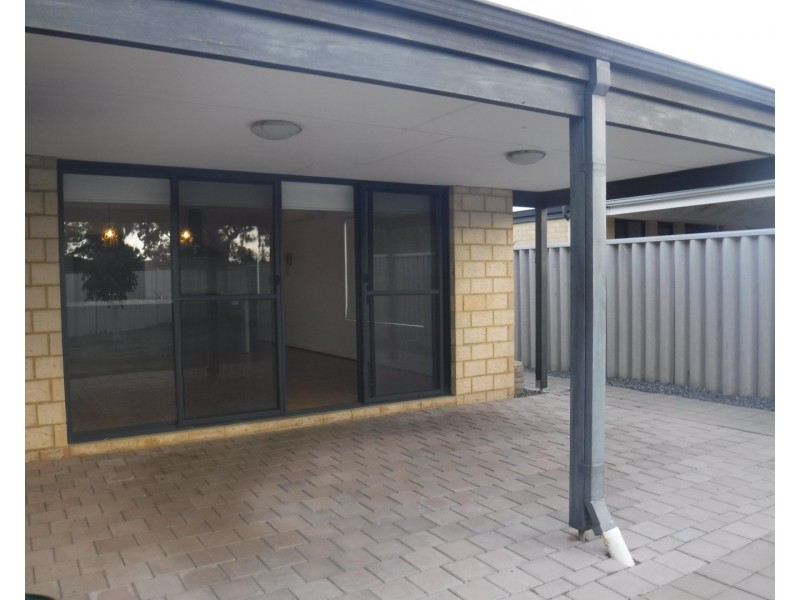 39 Oceanrunner Boulevard, Shoalwater WA 6169