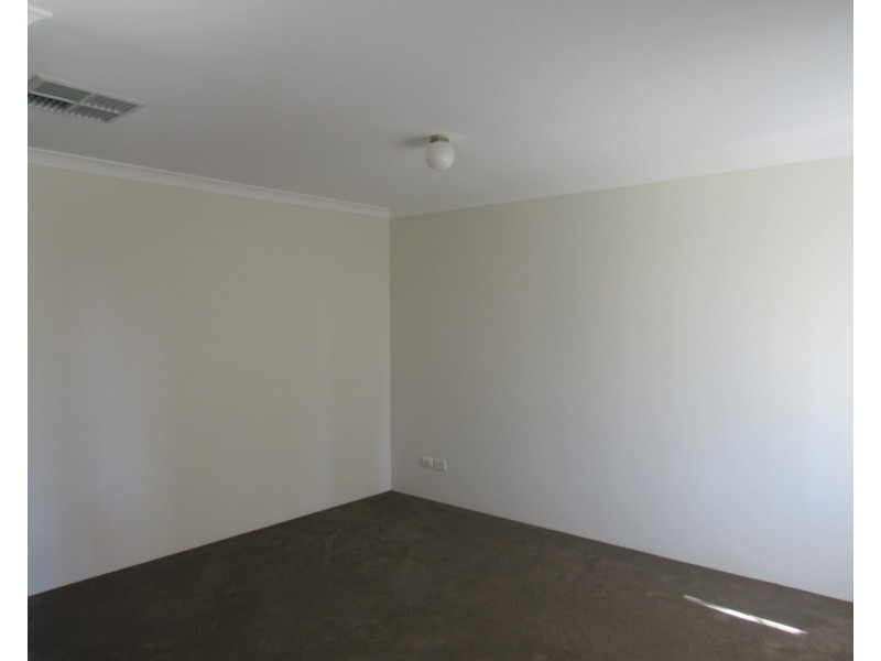 5 Elysee Court, Port Kennedy WA 6172