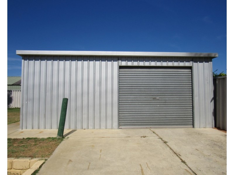 5 Elysee Court, Port Kennedy WA 6172