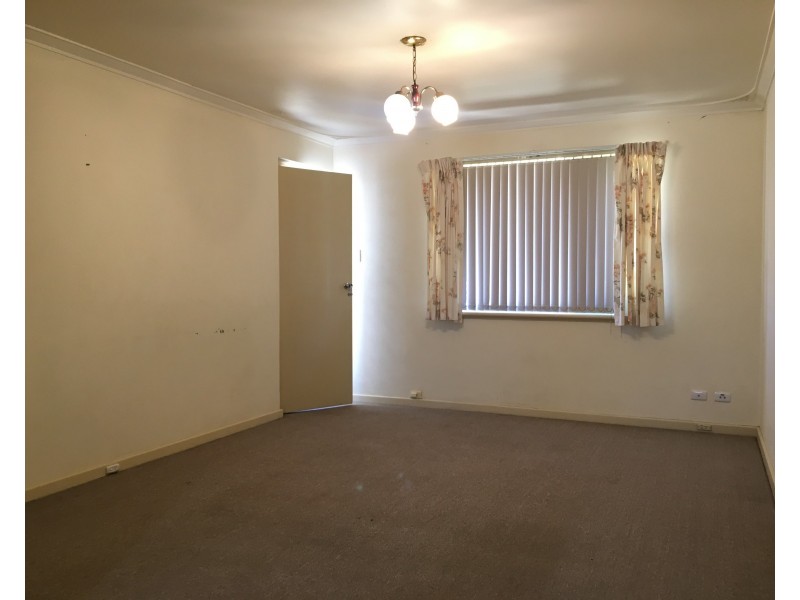 1/30-32 Griggs Way, Rockingham WA 6168