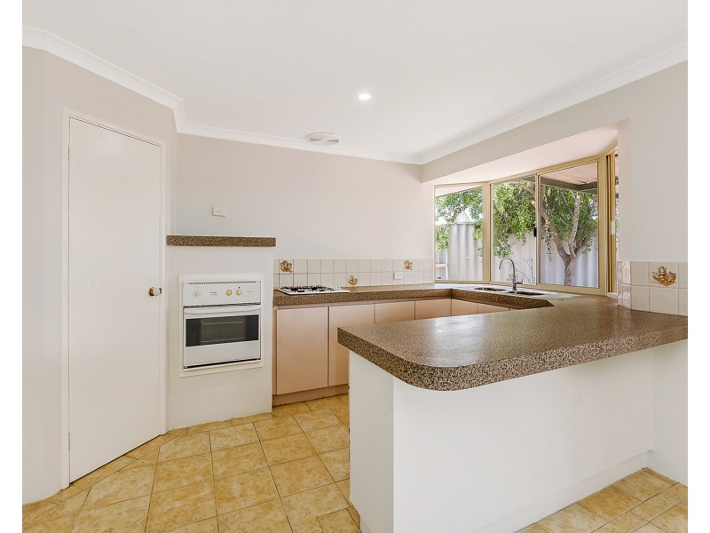 7 Warilla Close, Waikiki WA 6169