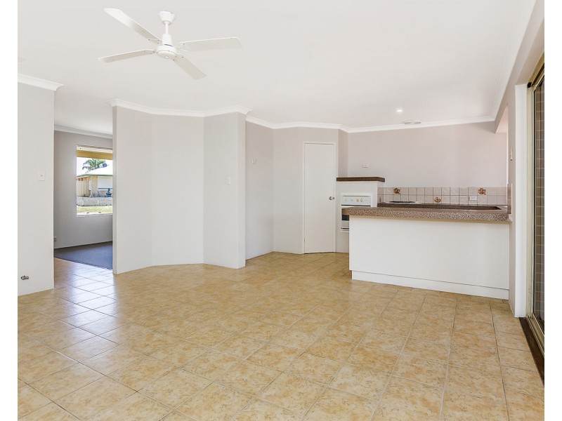 7 Warilla Close, Waikiki WA 6169