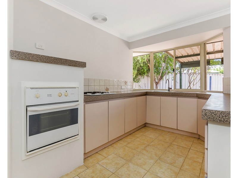 7 Warilla Close, Waikiki WA 6169