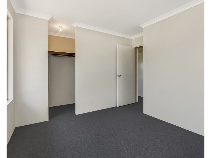 7 Warilla Close, Waikiki WA 6169