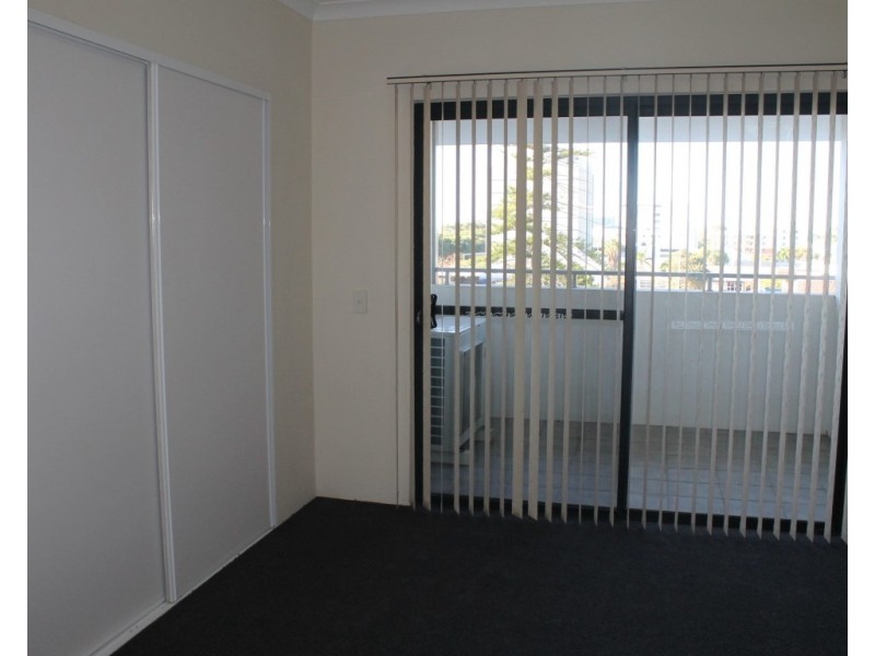 77/18 – 24 Kent Street, Rockingham WA 6168