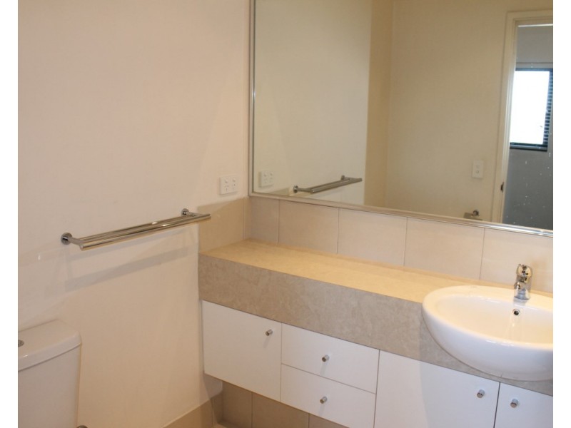 77/18 – 24 Kent Street, Rockingham WA 6168