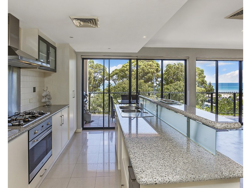 7/59 Rockingham Beach Road, Rockingham WA 6168