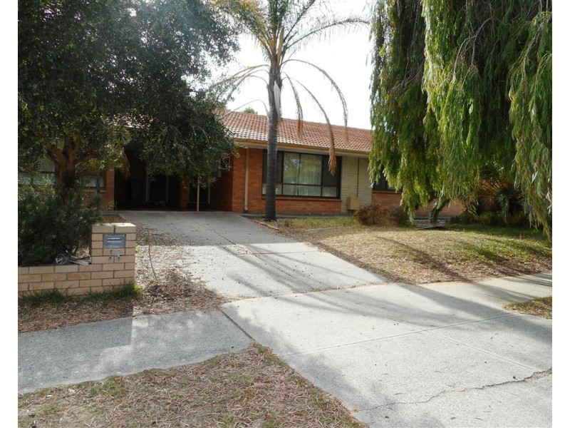 14 Houston Street, Rockingham WA 6168