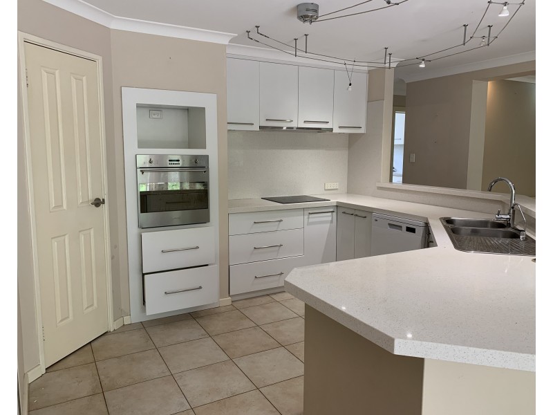 9 Vista Avenue, Rockingham WA 6168